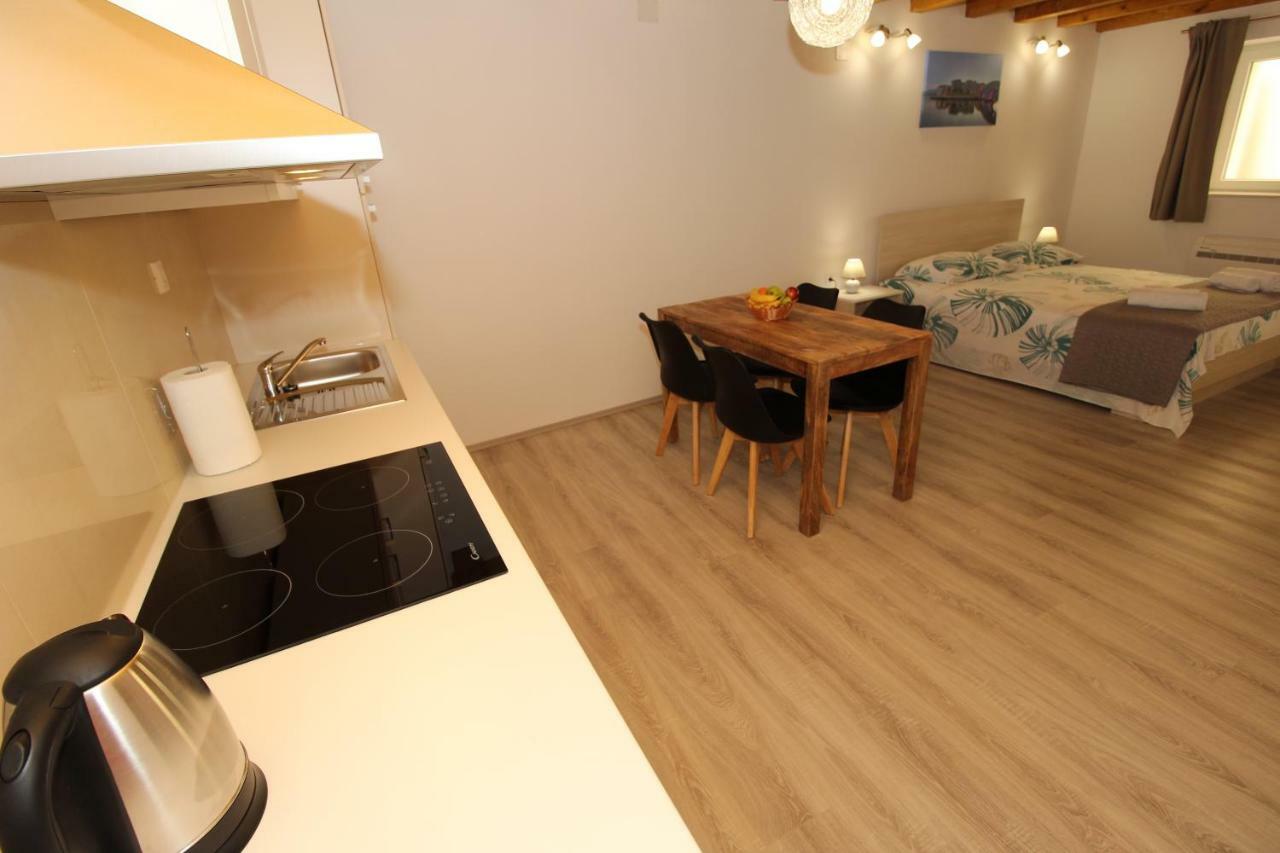 Apartments Bella Pag Town Luaran gambar