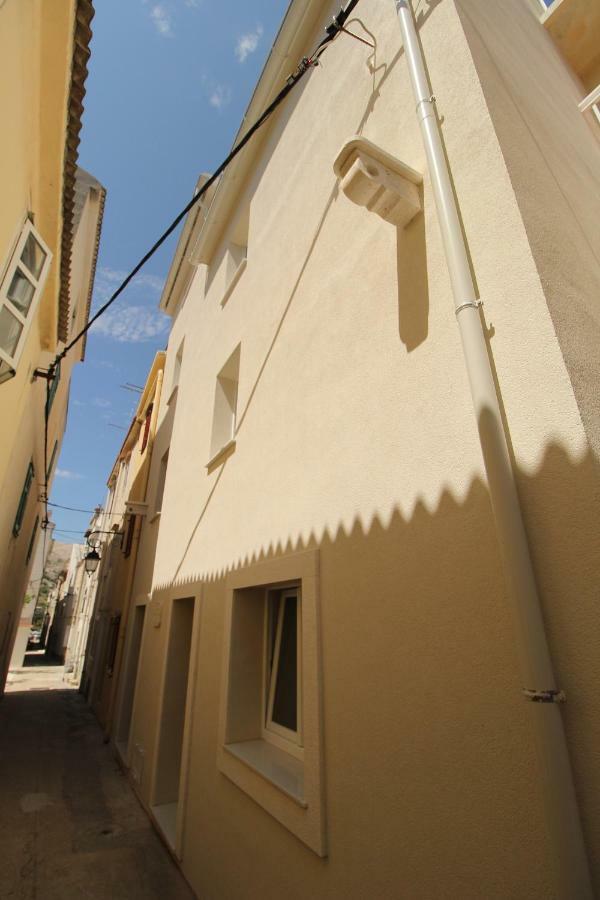 Apartments Bella Pag Town Luaran gambar